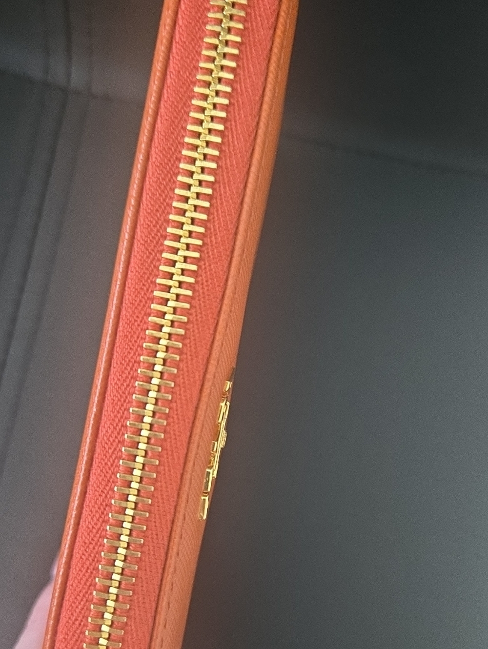 PRADA wallet - Picture 3 of 8